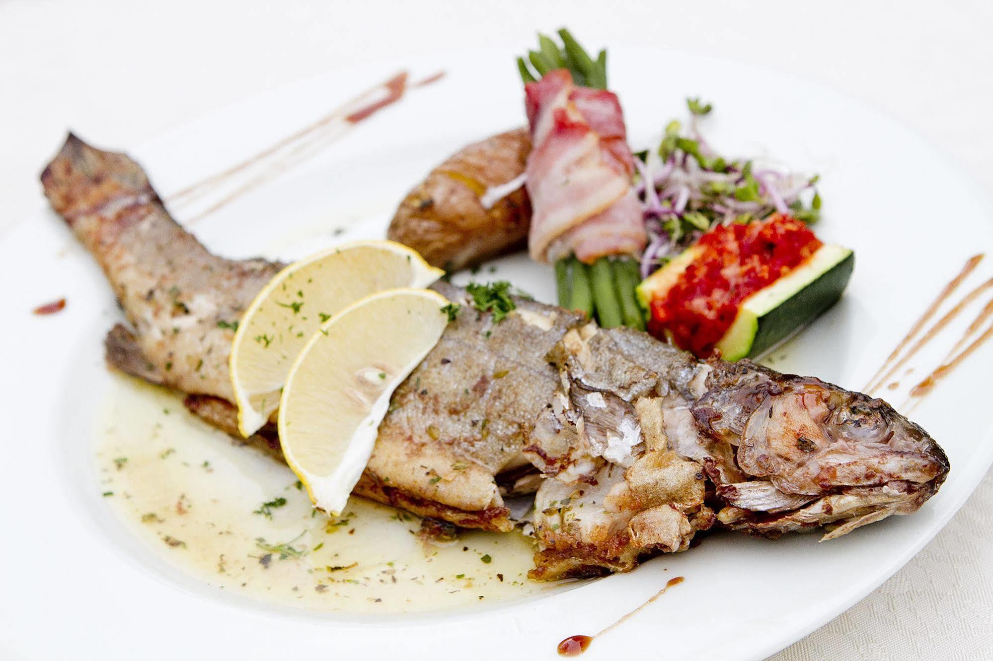 Hotel Restaurant Vijlerhof Вейлен Экстерьер фото